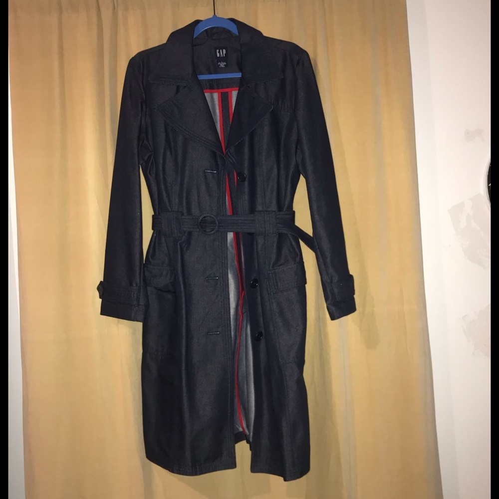 Women’s trench coat